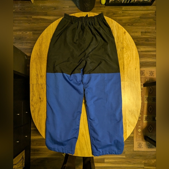 Vintage Made-in-USA North Face Gore-Tex pants (M-L) - Picture 2 of 5